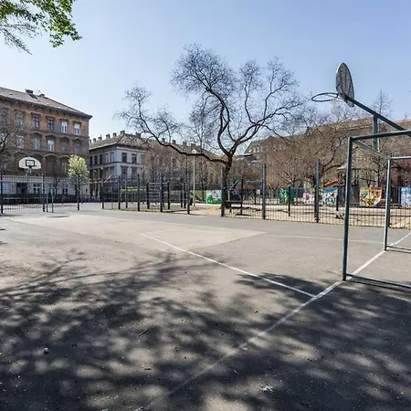 Klauzal Garden * Budapest
